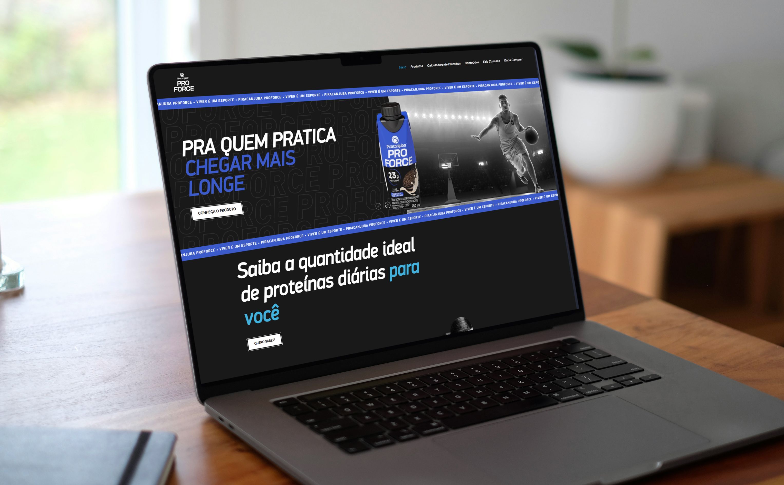 Notebook apresentando na tela o site institucional da Piracanjuba ProForce desenvolvido pela BASE Digital.